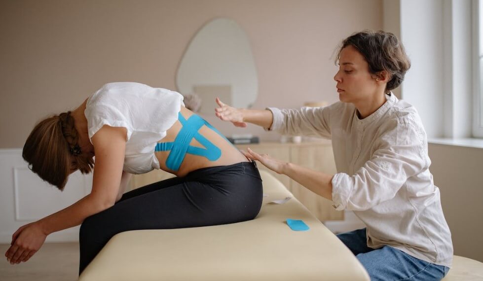 Eastern and Western Treatment Techniques in Physiotherapy